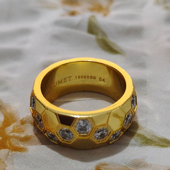 Chaumet 18K Gold Honeycomb Womens Ring - Picture 5 of 11